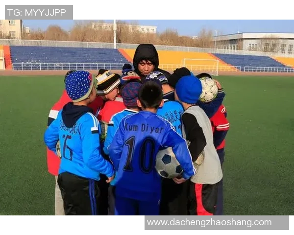 足球录像室揭秘：如何通过技术分析提升球队战术与表现