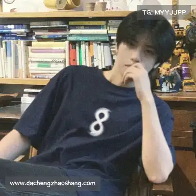陈泉晶